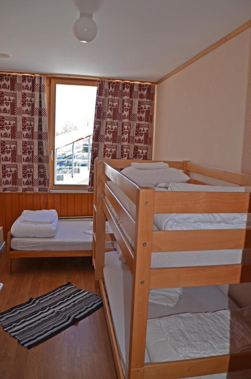 Tignousa Logement De Groupes Et Individuels 圣吕克 外观 照片