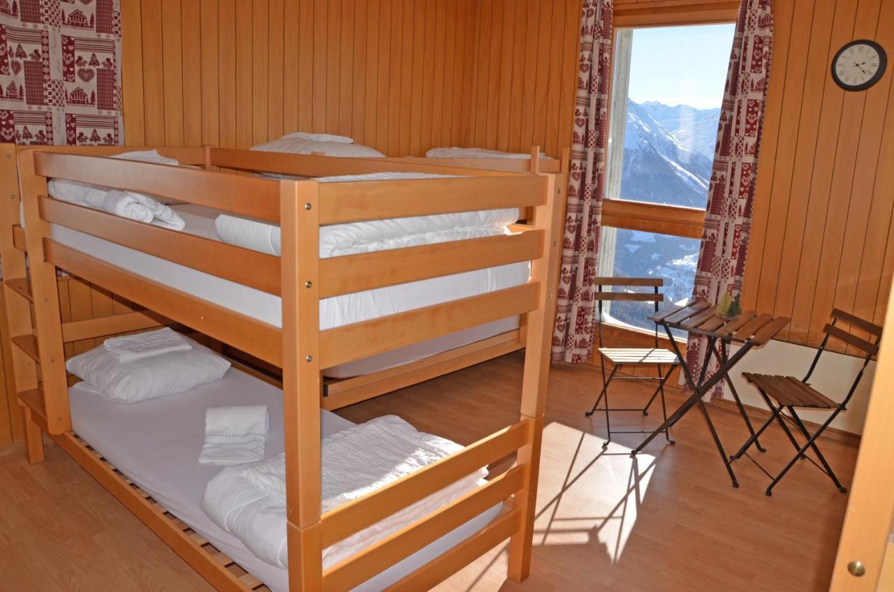 Tignousa Logement De Groupes Et Individuels 圣吕克 外观 照片